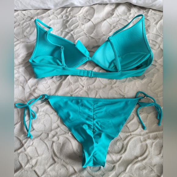 Bodyglove Turquoise Two Piece Bikini - Picture 2 of 4